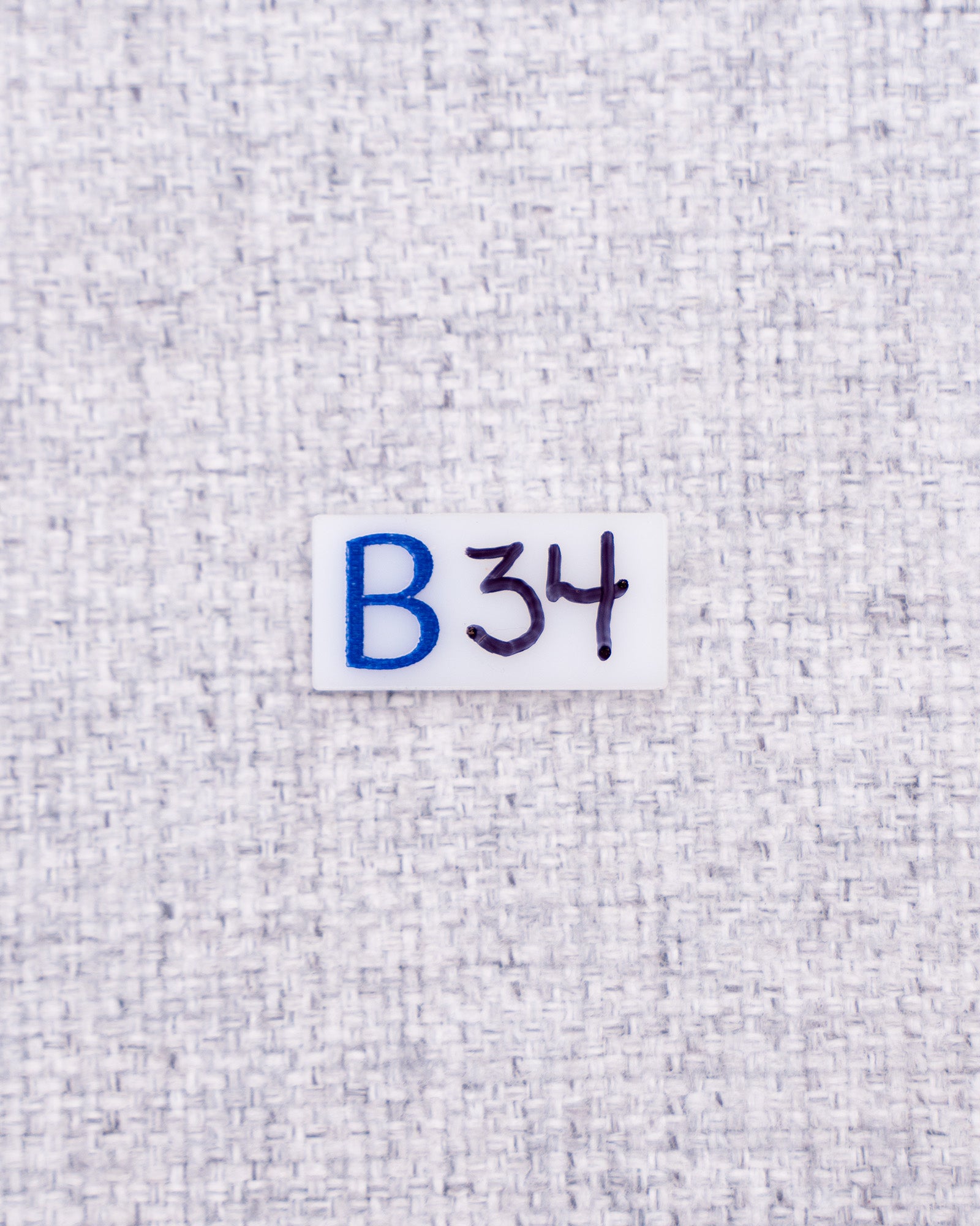 Slate Mag Tags - White Acrylic